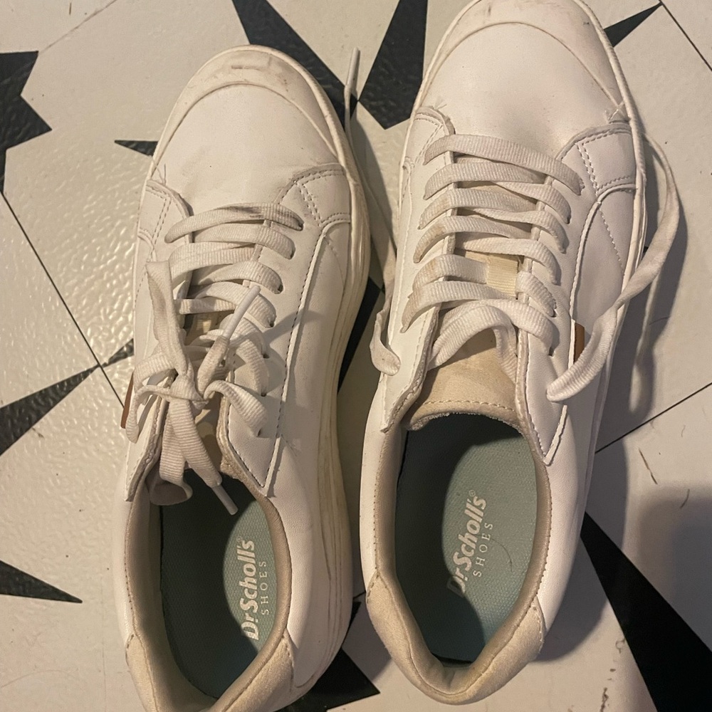 Dr. Scholl's Time Off Platform Classic White Shoes - WIDE